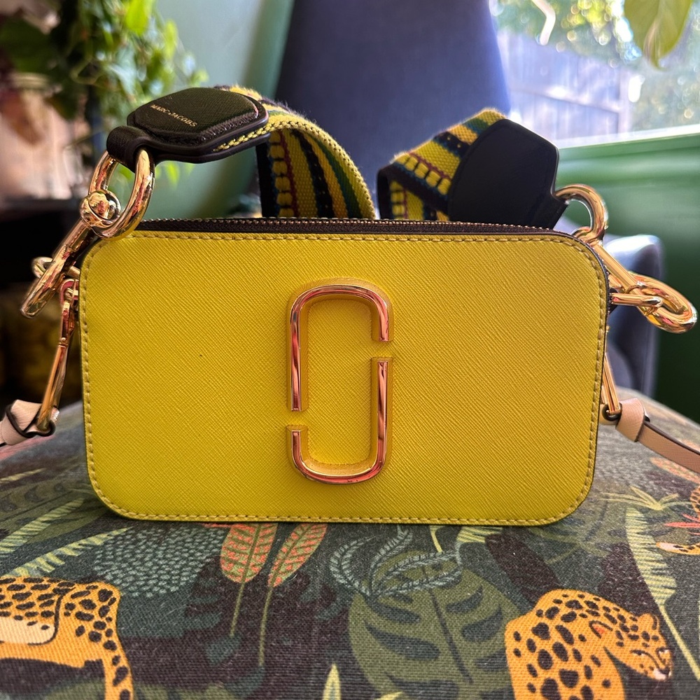 Marc Jacob’s slingshot bag